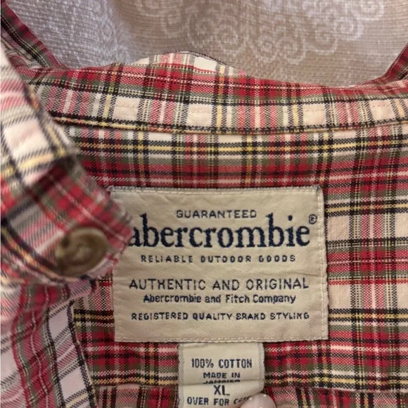 Abercrombie & Fitch Plaid Button Down Men's Shirt XL Red  Cotton Classic Preppy - Picture 4 of 4